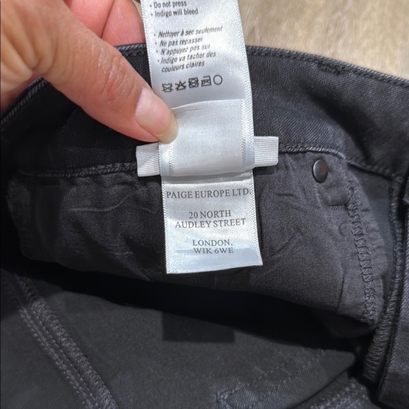 PAIGE Cindy Cropped Size 32 Black Straight Leg High Rise Jeans Sleek Design - Picture 13 of 13